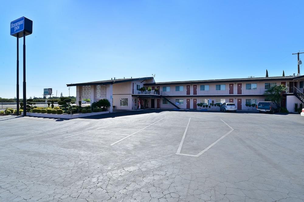 Rodeway Inn Near University-Gateway To Yosemite Merced Zewnętrze zdjęcie